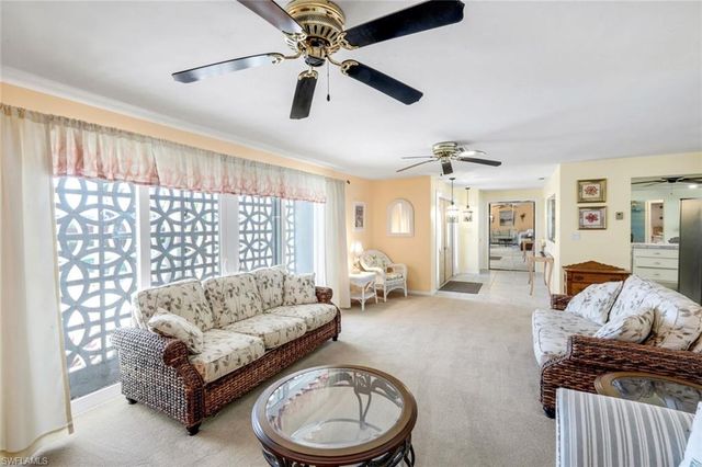 5201 Willow CT, Cape Coral, FL 33904