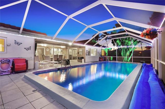 5201 Willow CT, Cape Coral, FL 33904