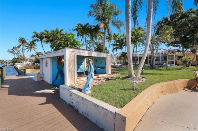 5201 Willow CT, Cape Coral, FL 33904