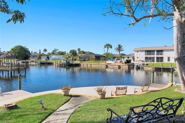 5201 Willow CT, Cape Coral, FL 33904