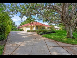 18517 SE Heritage Drive, Jupiter, FL 33469