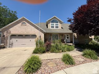 2484 W GORDON AVE, Layton, UT 84041