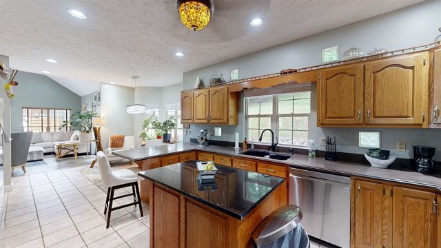 261 PRIVATE DRIVE 2265, South Point, OH 45680