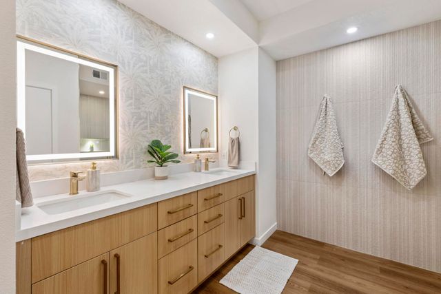 786 Montana Vista Drive, Palm Desert, CA 92211