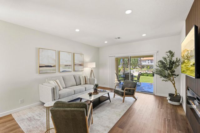 786 Montana Vista Drive, Palm Desert, CA 92211