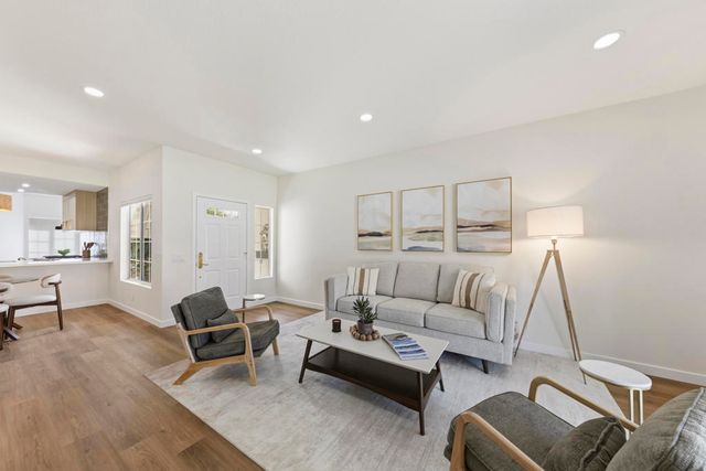 786 Montana Vista Drive, Palm Desert, CA 92211