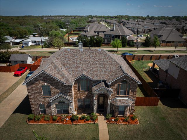 801 Sunrise Drive, Kennedale, TX 76060