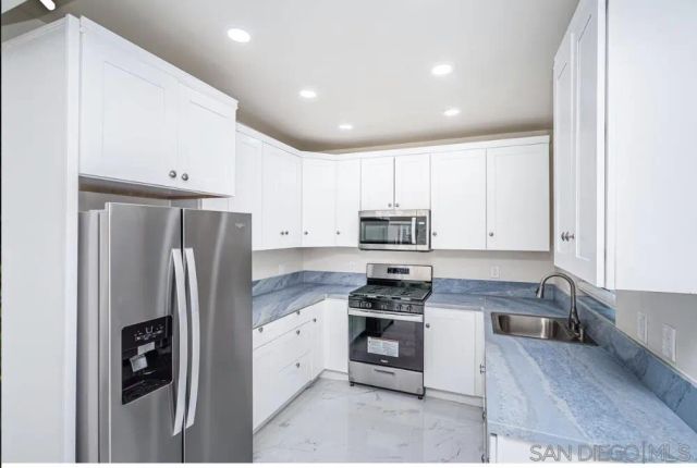 4919 Coconino way, San Diego, CA 92117