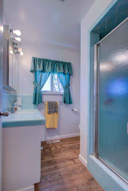 Image 11 of property listing at 105 Gill Way, Chowchilla, CA 93610