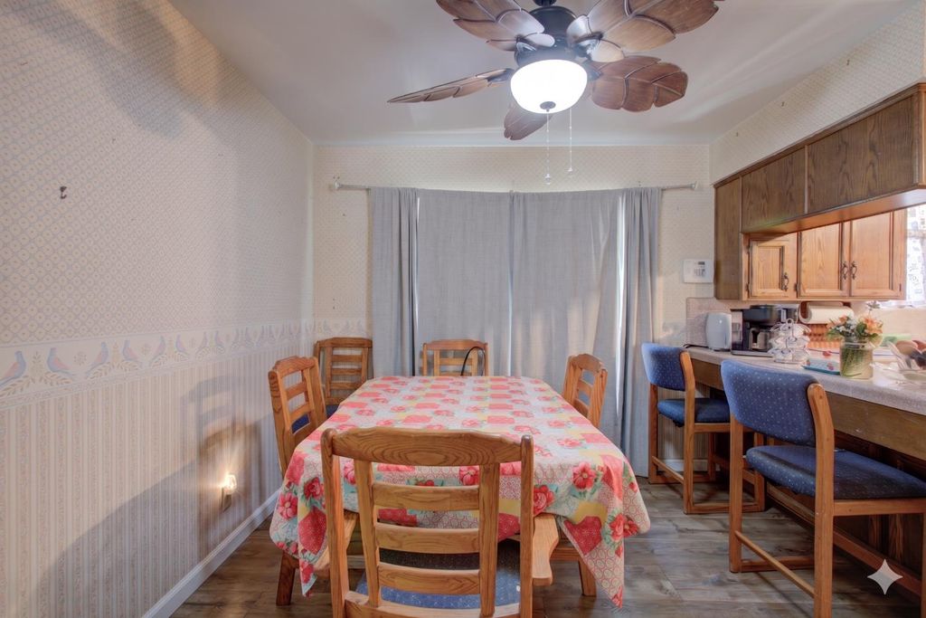 Image 9 of property listing at 105 Gill Way, Chowchilla, CA 93610