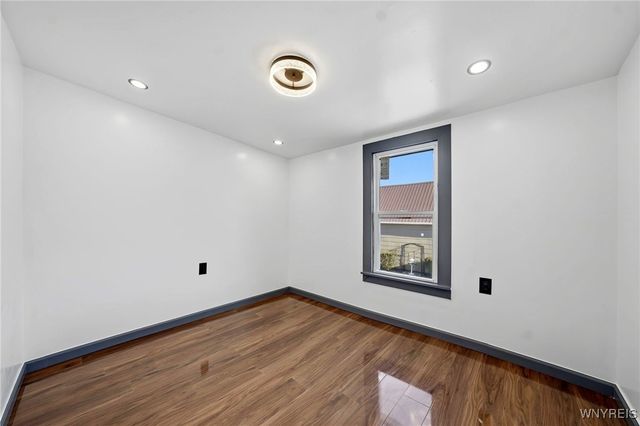 525 Buffalo Depew Boulevard, Cheektowaga, NY 14043