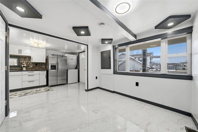 525 Buffalo Depew Boulevard, Cheektowaga, NY 14043