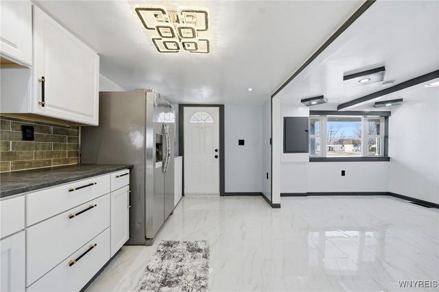 525 Buffalo Depew Boulevard, Cheektowaga, NY 14043