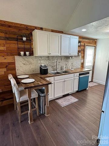 807 Orchard Street, Shelby, NC 28152