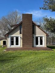 807 Orchard Street, Shelby, NC 28152