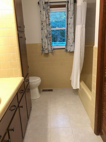 396 Harris Chapel Dr, Winchester, TN 37398