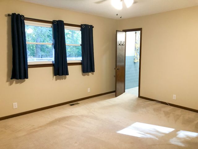 396 Harris Chapel Dr, Winchester, TN 37398