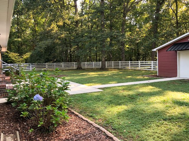 396 Harris Chapel Dr, Winchester, TN 37398