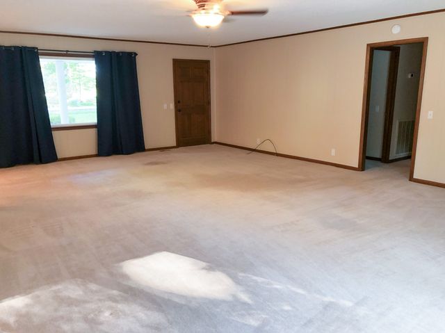 396 Harris Chapel Dr, Winchester, TN 37398