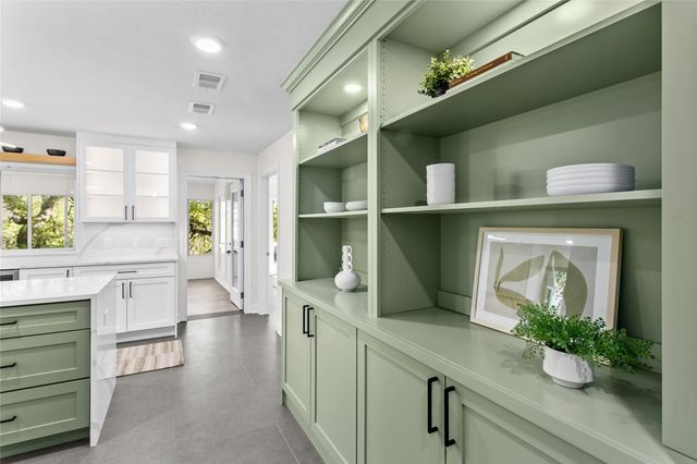 15407 A Fitzhugh PL, Dripping Springs, TX 78620