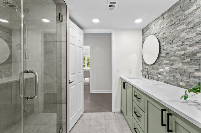 15407 A Fitzhugh PL, Dripping Springs, TX 78620