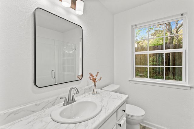 15407 A Fitzhugh PL, Dripping Springs, TX 78620