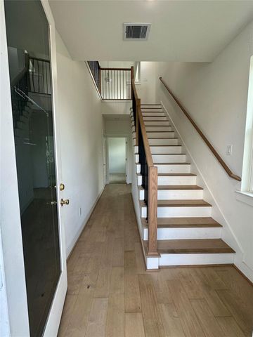 4623 Cochran Street, Houston, TX 77009