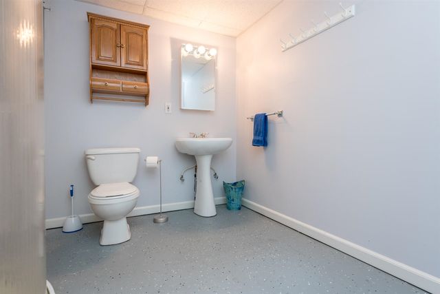 3618 Meadow View Drive, Dexter, MI 48130