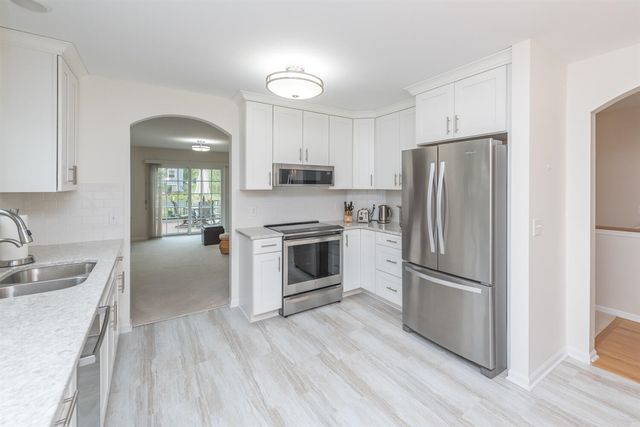 3618 Meadow View Drive, Dexter, MI 48130