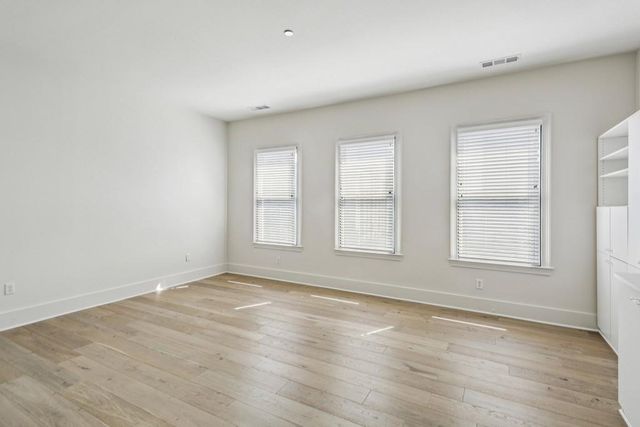 2500 Peachtree NW Road 405S, Atlanta, GA 30305