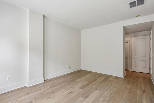 2500 Peachtree NW Road 405S, Atlanta, GA 30305