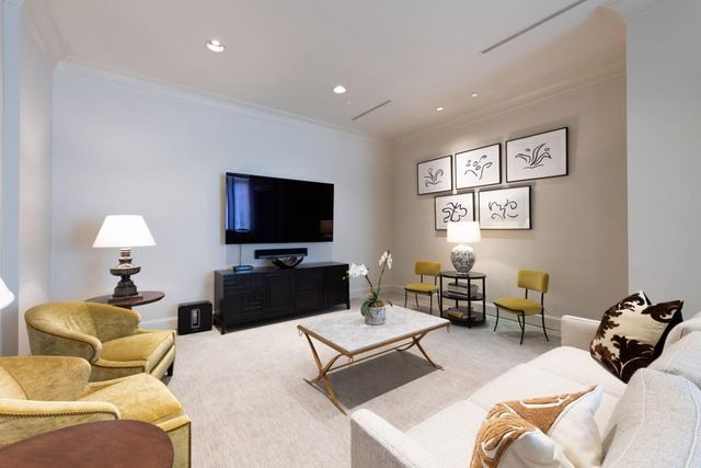 2500 Peachtree NW Road 405S, Atlanta, GA 30305