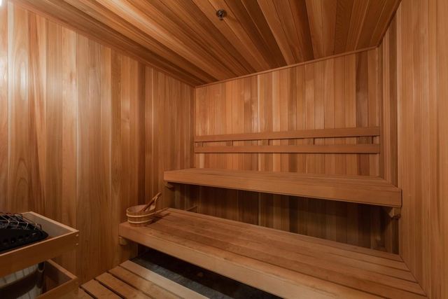 2500 Peachtree NW Road 405S, Atlanta, GA 30305