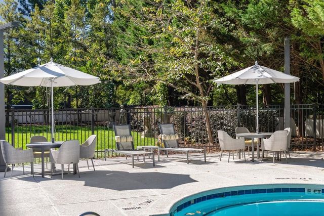 2500 Peachtree NW Road 405S, Atlanta, GA 30305