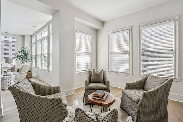 2500 Peachtree NW Road 405S, Atlanta, GA 30305