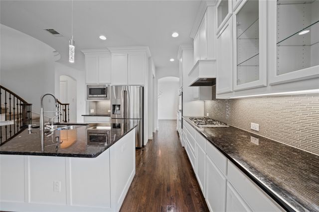 2501 Navarro Trail, Euless, TX 76039