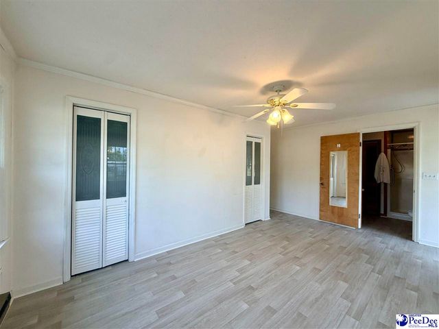1115 N 4th Avenue, Dillon, SC 29536