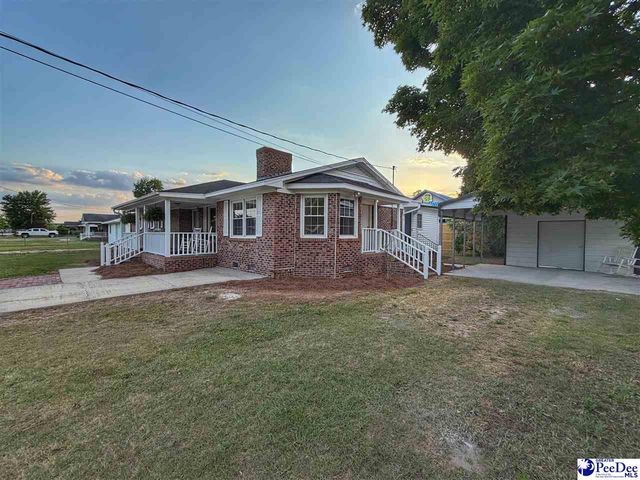 1115 N 4th Avenue, Dillon, SC 29536