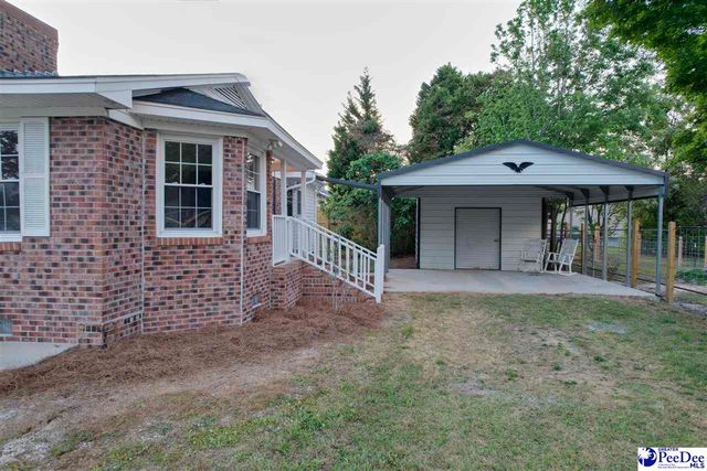 1115 N 4th Avenue, Dillon, SC 29536
