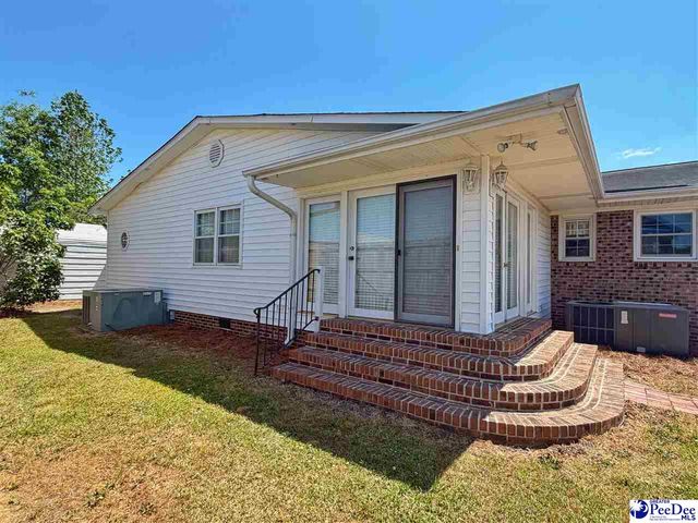 1115 N 4th Avenue, Dillon, SC 29536