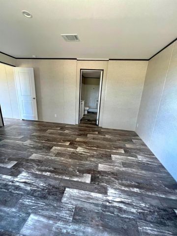 17484 NW 290 Street, Okeechobee, FL 34972