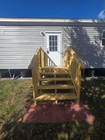 17484 NW 290 Street, Okeechobee, FL 34972