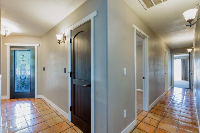 981 Oak Grove Road, Show Low, AZ 85901