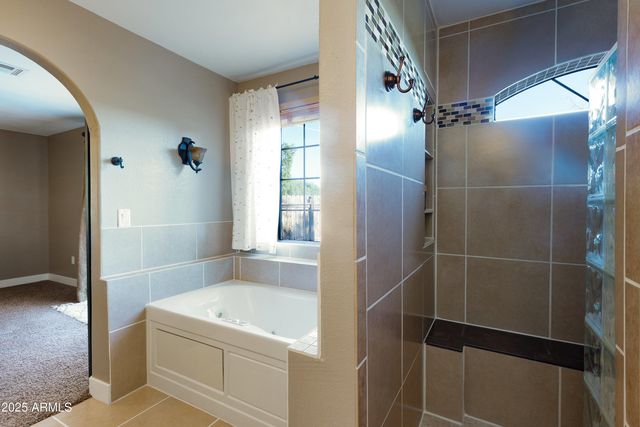 981 Oak Grove Road, Show Low, AZ 85901