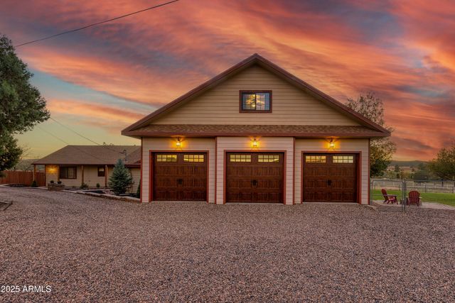 981 Oak Grove Road, Show Low, AZ 85901