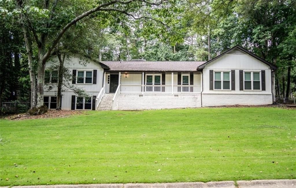 2749 Fieldstone Drive SE, Conyers, GA 30013