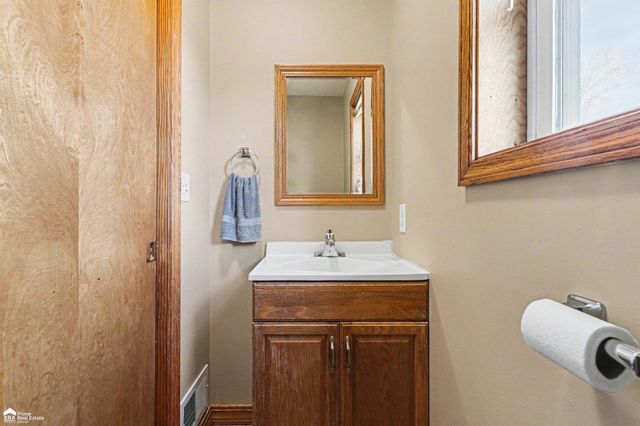 510 E Main Street, Plainfield Twp, MI 48739