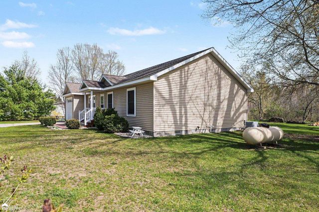 510 E Main Street, Plainfield Twp, MI 48739