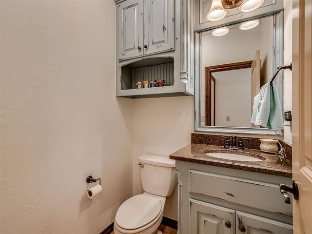 13317 NW 4th Street, Yukon, OK 73099