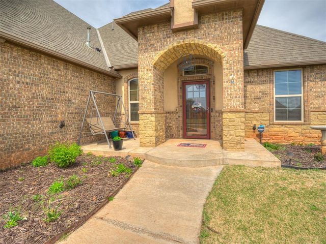 13317 NW 4th Street, Yukon, OK 73099